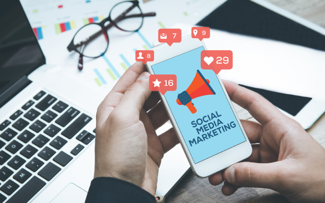 10 Effective Tips for Financial Professionals to Grow With Social Media